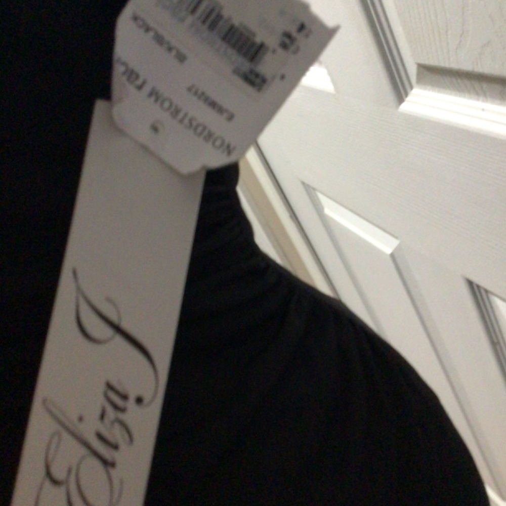 little black dress - Picture 12 of 14